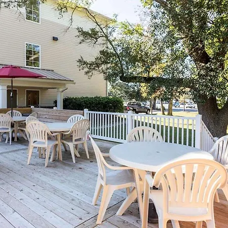 Suburban Extended Stay Hotel North - Ashley Phosphate 